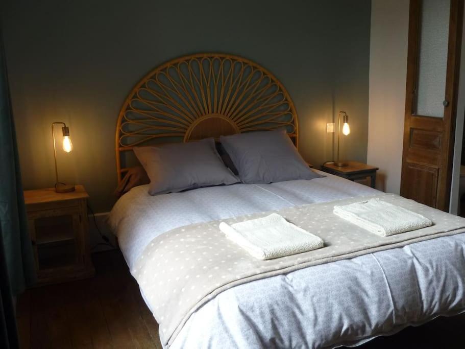 Le Presbytere - Touillon, Jacuzzi, 4 Chambres Pour 10 Ngoại thất bức ảnh